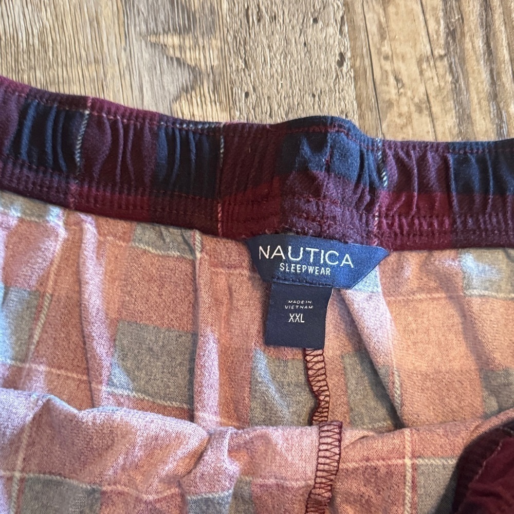 Nautica Men's Burgundy and Navy Plaid Joggers - Picture 3 of 4